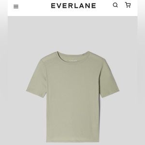 Everlane t shirt. Size S